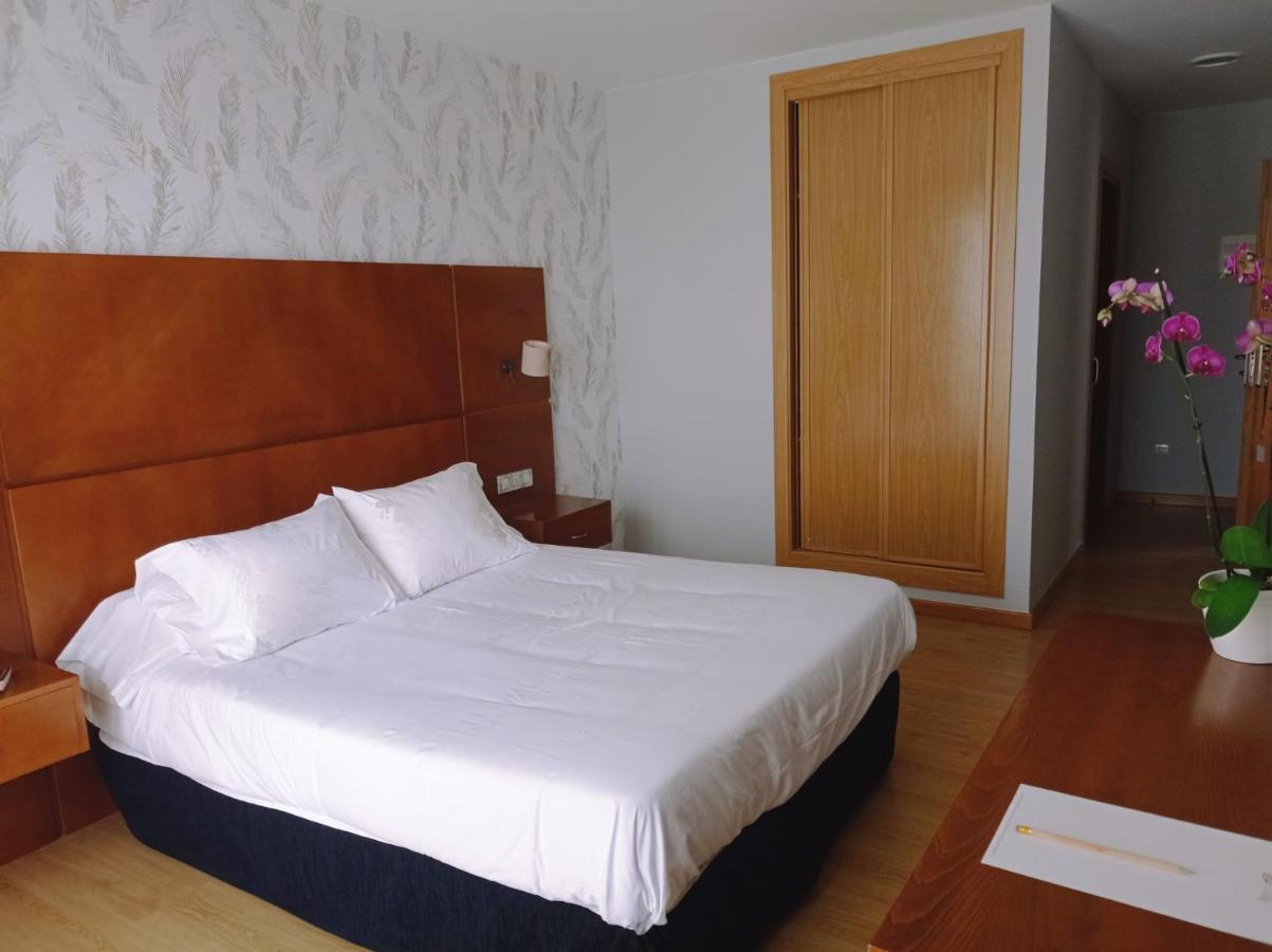 Hotel A Raina Oia Exterior photo